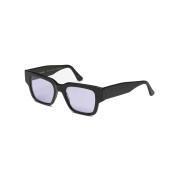 Okulary przeciwsłoneczne Colorful Standard 02 deep black solid/lavender