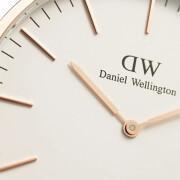 Oglądaj Daniel Wellington Classic Oxford